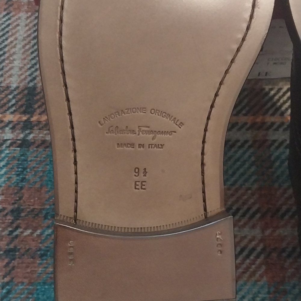 Salvatore Ferragamo Men's Dark Brown Leather Dress Shoes - Picture 5 of 16